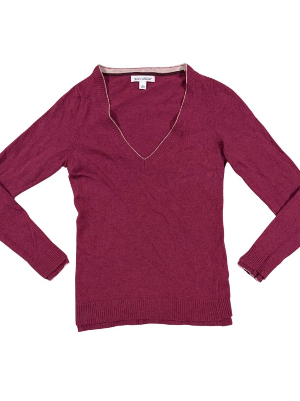 Banana Republic Wool Cashmere Blend V-Neck Fitted Sweater in Berry Pink Medium